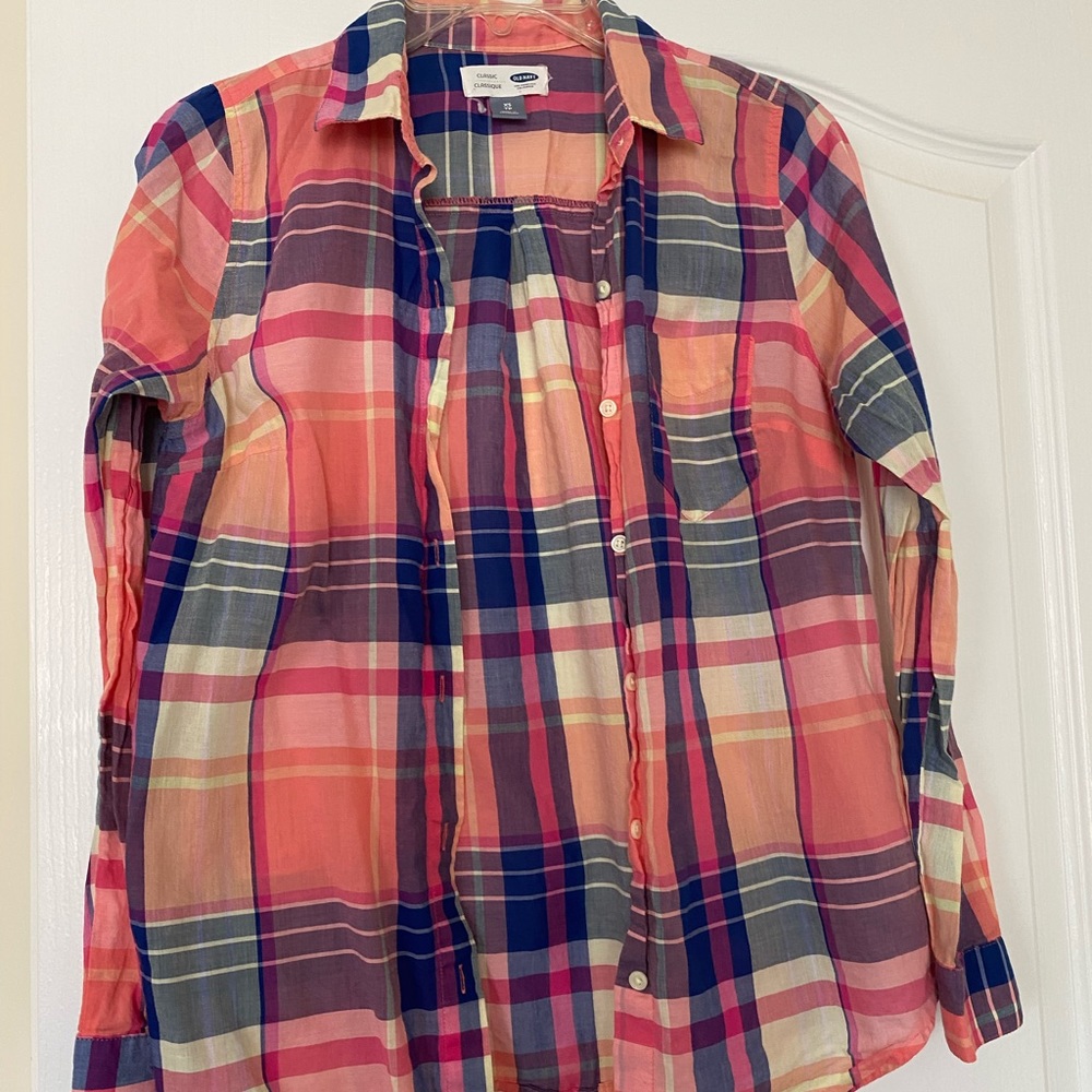 Old Navy Plaid Button Down Shirt